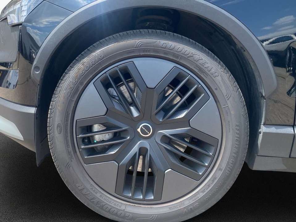 Volvo EX30 - Imagem 6