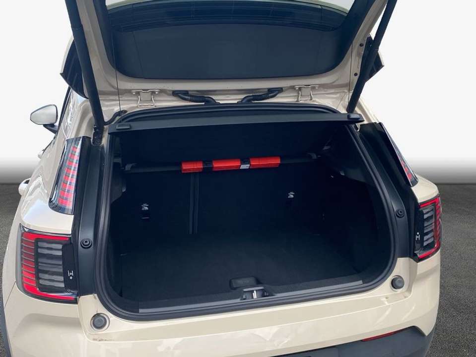 Volvo EX30 - Imagem 7