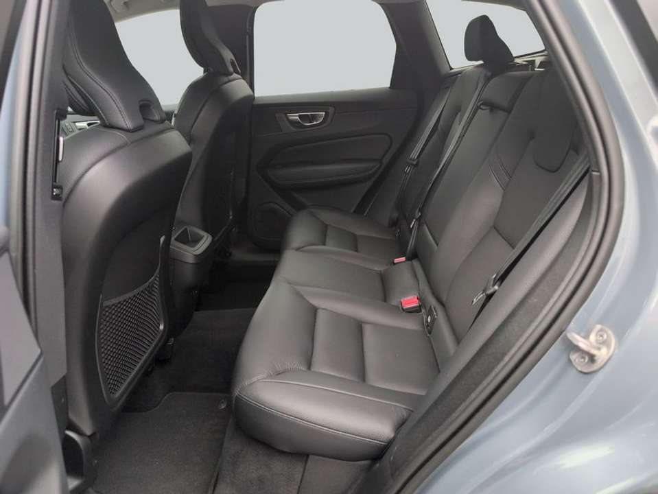 Volvo XC60 - Imagem 11