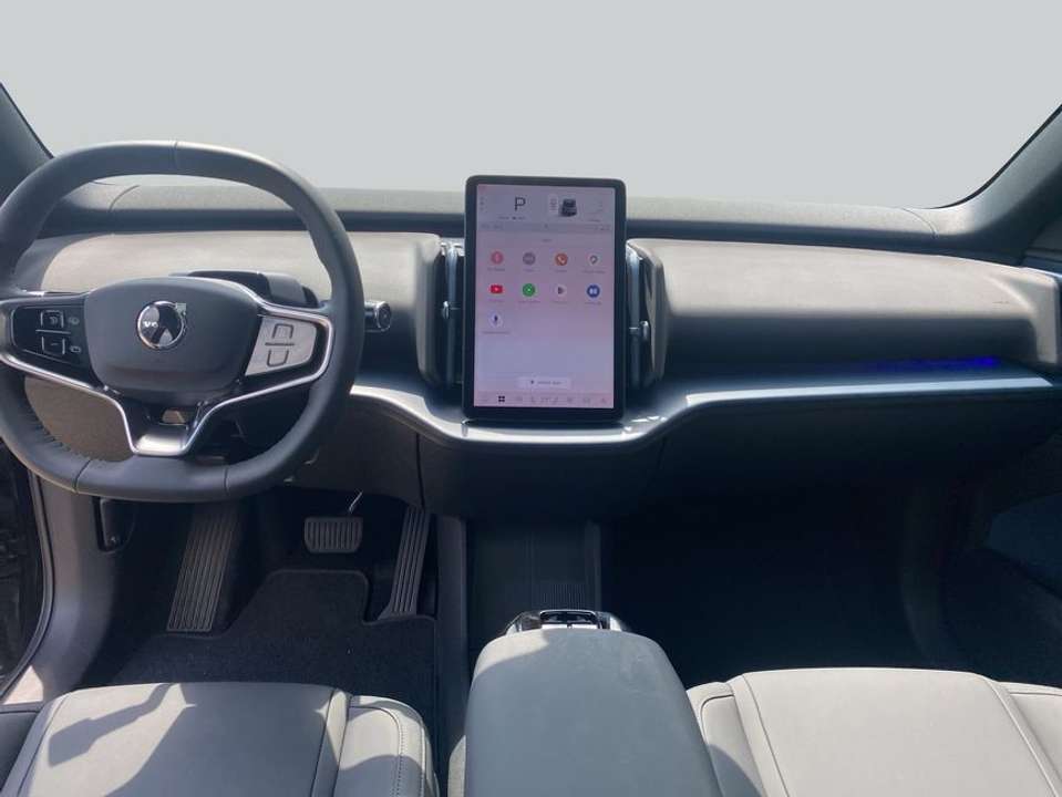 Volvo EX30 - Imagem 12