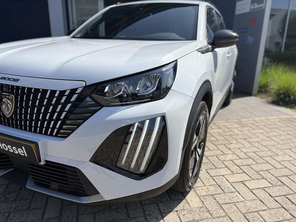 Peugeot 2008 - Imagem 9