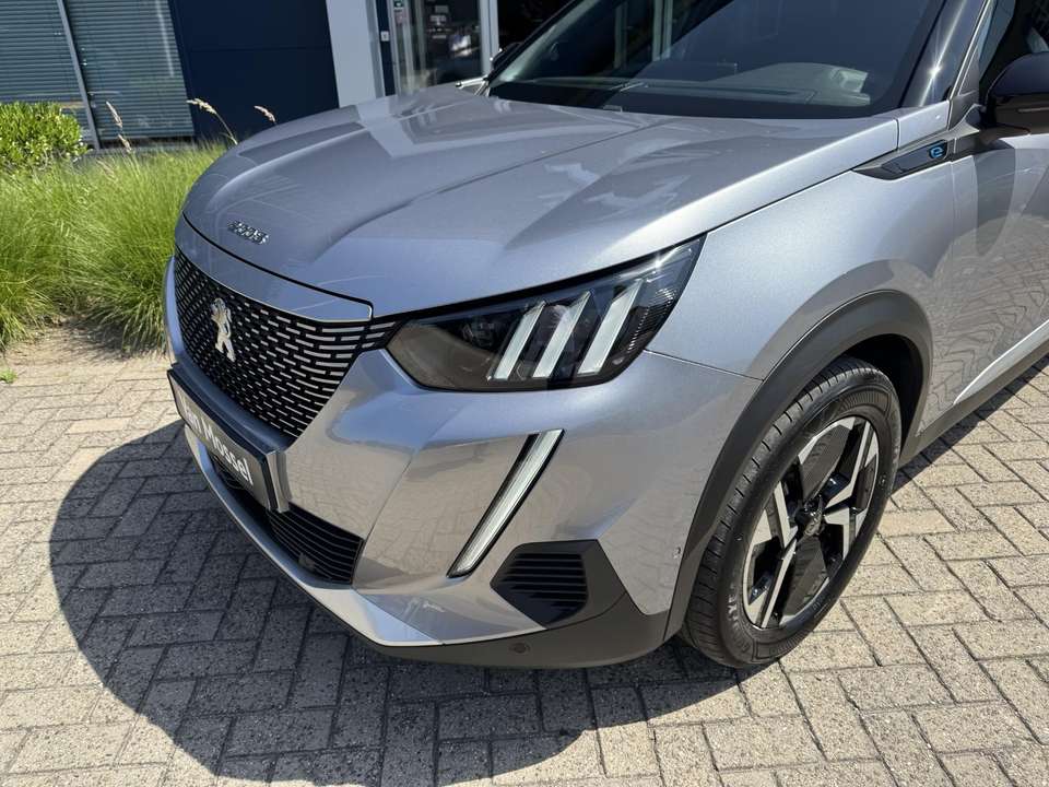 Peugeot e-2008 - Imagem 9