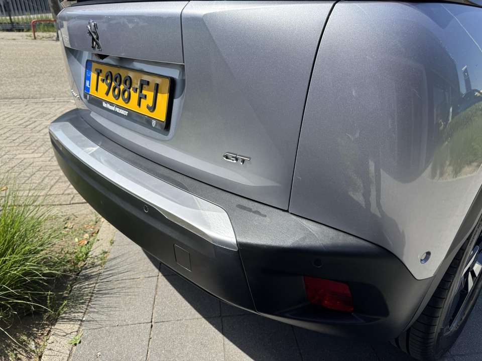 Peugeot e-2008 - Imagem 13