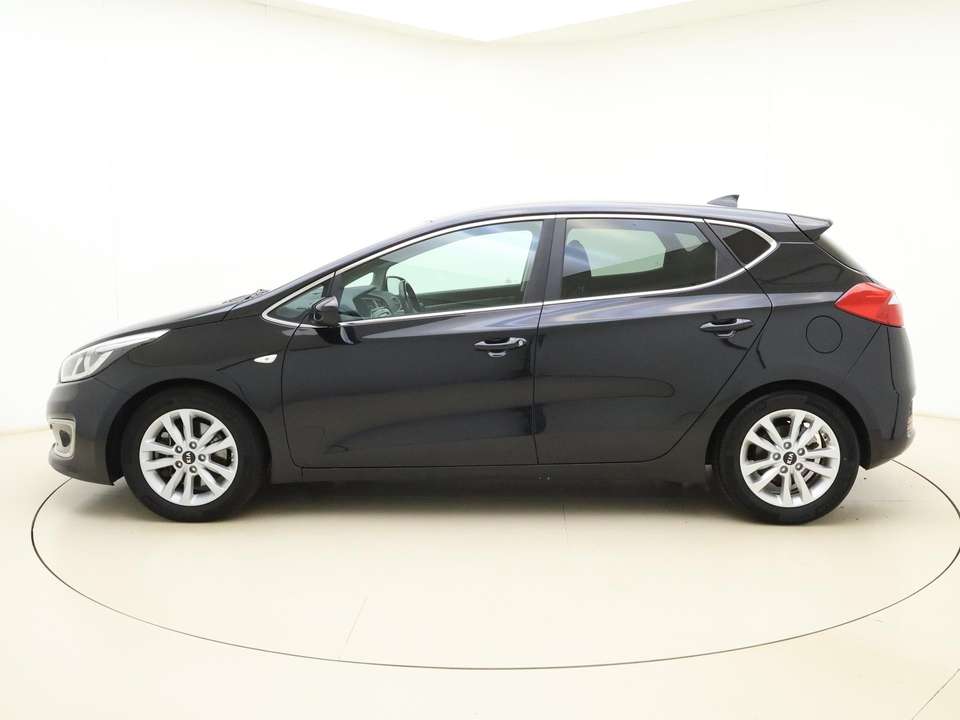 Kia Ceed SW / cee'd SW - Imagem 2