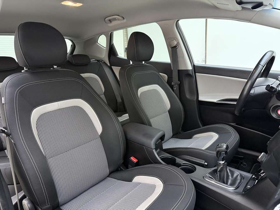 Kia Ceed SW / cee'd SW - Imagem 10