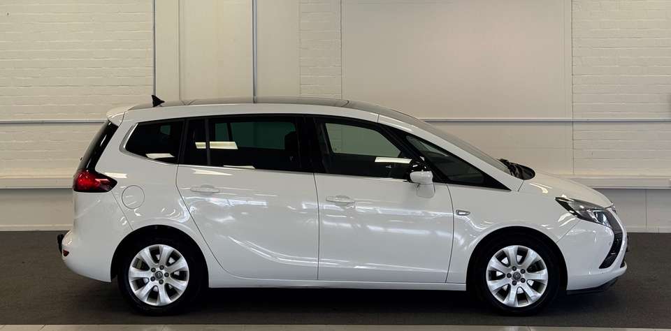 Opel Zafira Tourer - Imagem 5