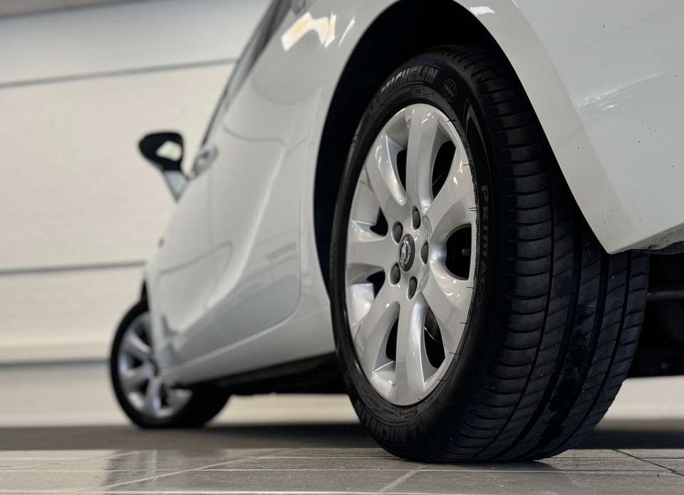 Opel Zafira Tourer - Imagem 8