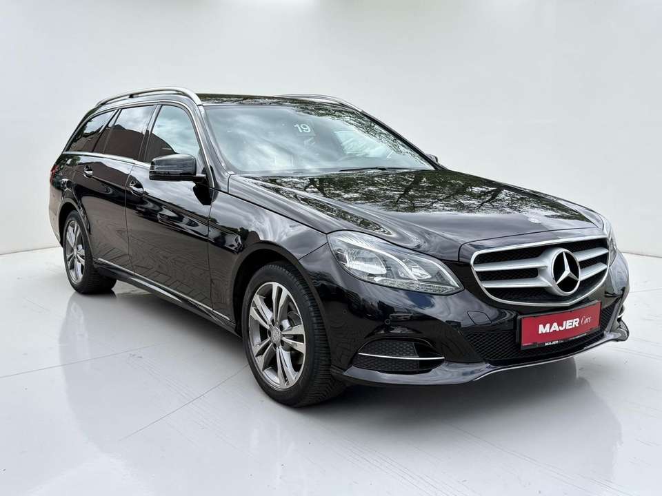 Mercedes-Benz E 200 - Imagem 4