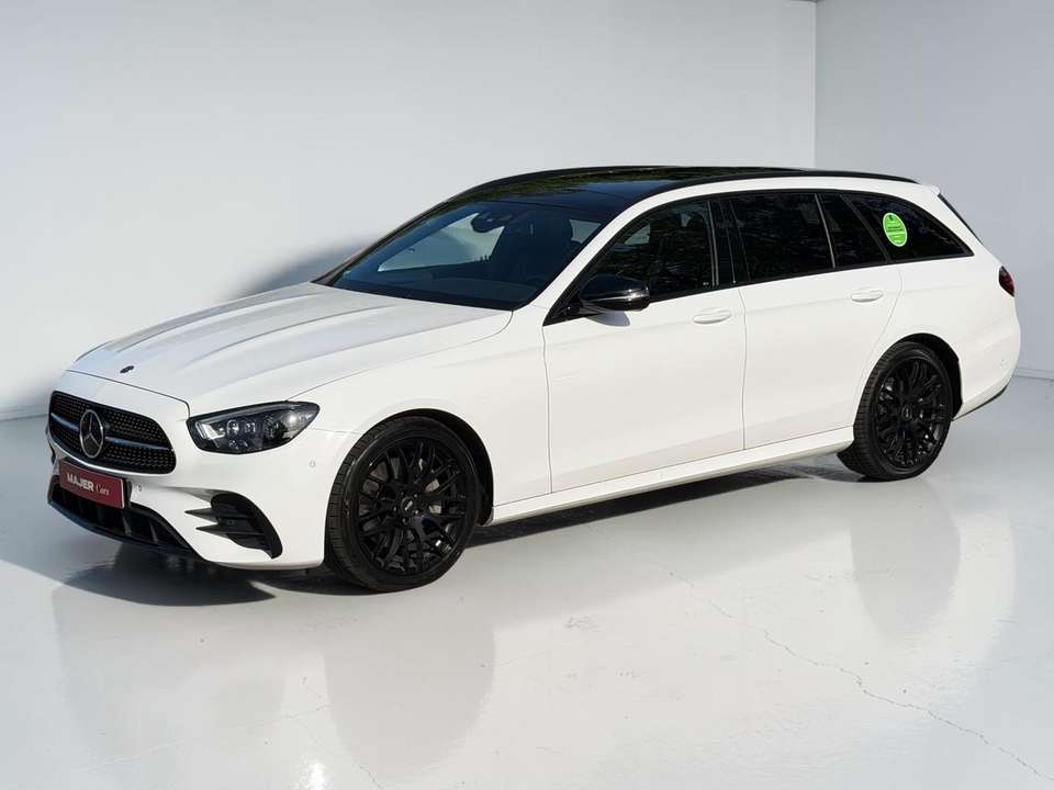 Mercedes-Benz E 220 - Imagem 1