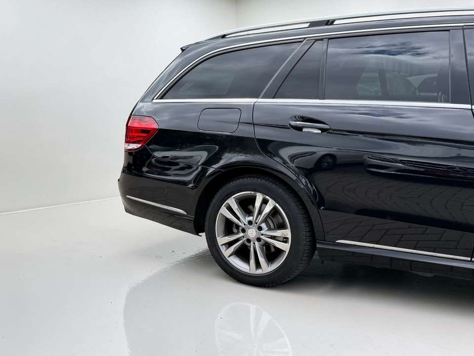 Mercedes-Benz E 200 - Imagem 6
