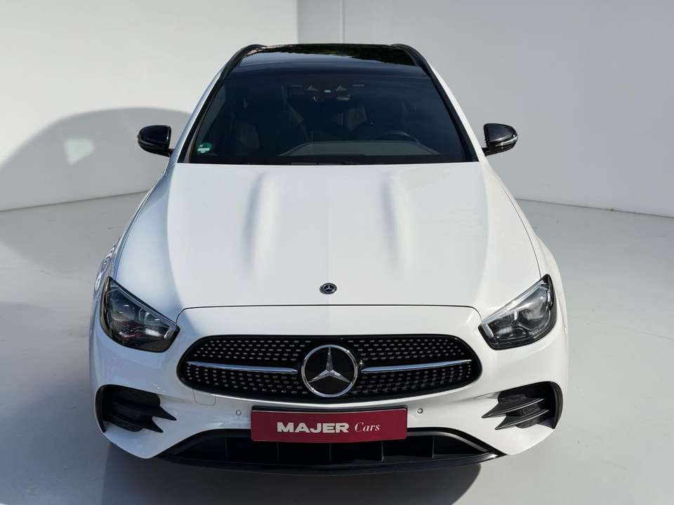 Mercedes-Benz E 220 - Imagem 3