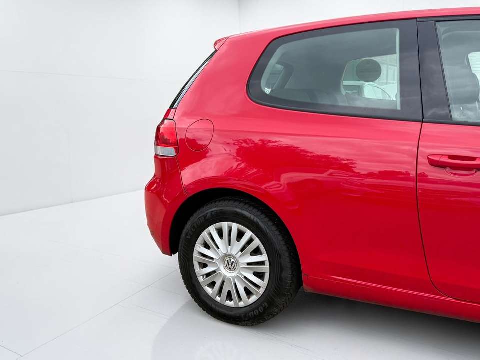 Volkswagen Golf - Imagem 6