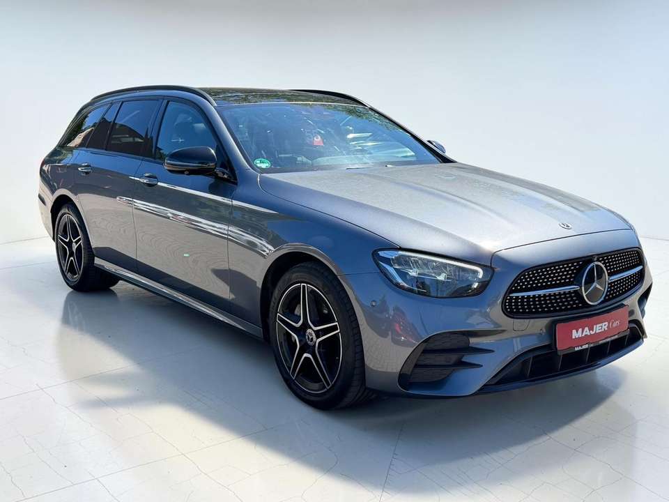 Mercedes-Benz E 300 - Imagem 3