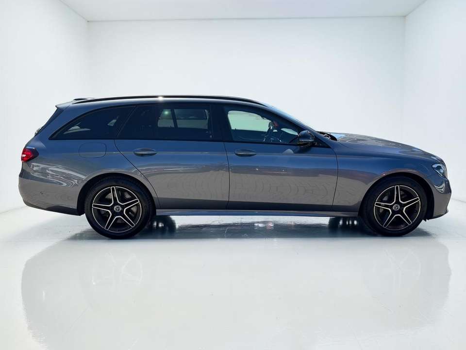 Mercedes-Benz E 300 - Imagem 4
