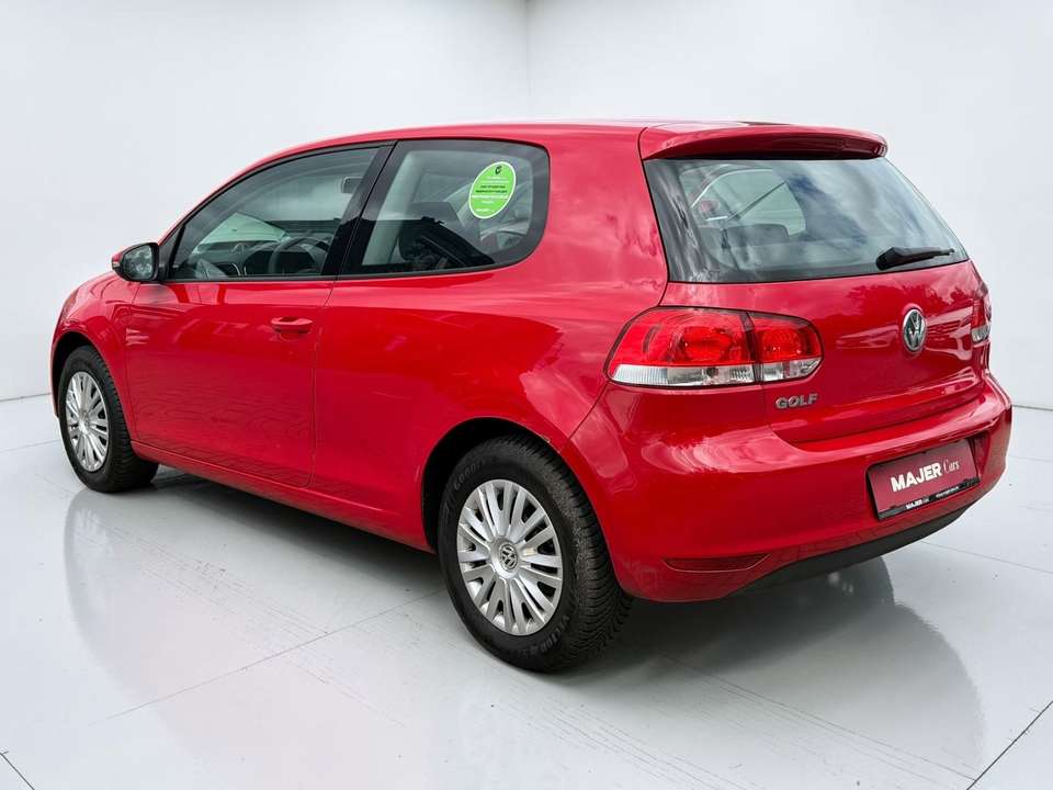 Volkswagen Golf - Imagem 10