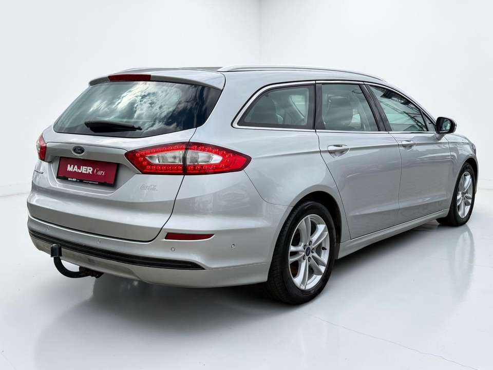 Ford Mondeo - Imagem 8