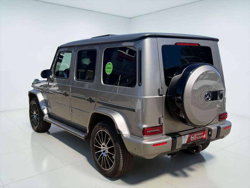 Mercedes-Benz G 350 - Imagem 11