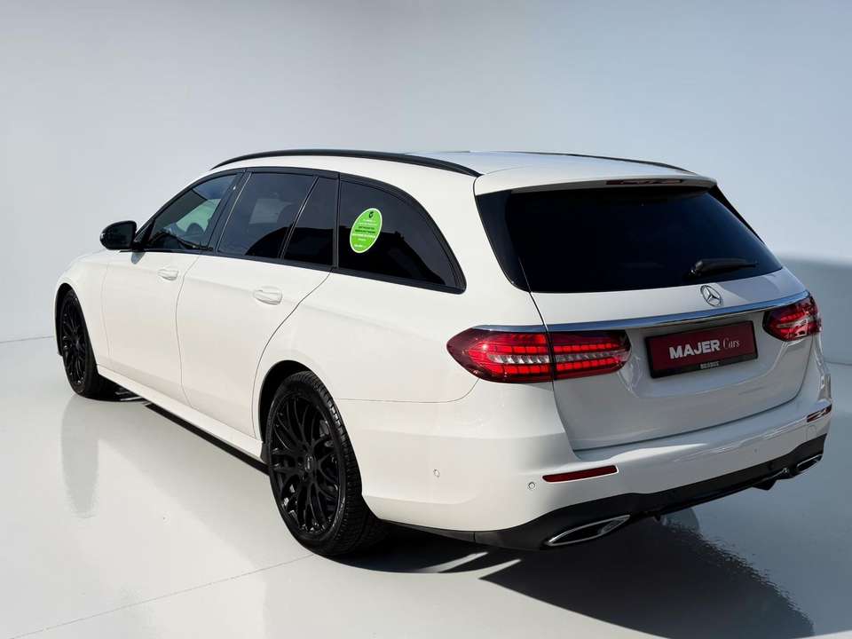 Mercedes-Benz E 220 - Imagem 10