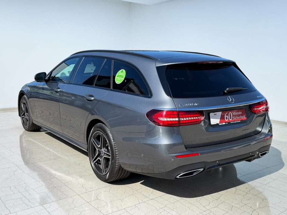 Mercedes-Benz E 300 - Imagem 9