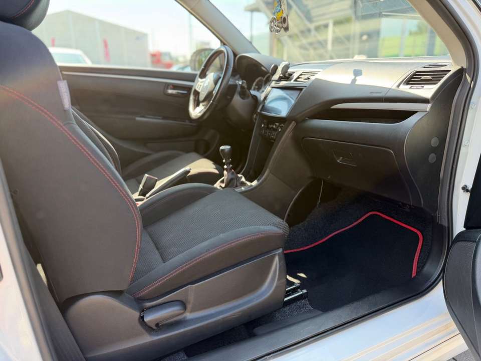 Suzuki Swift - Imagem 15