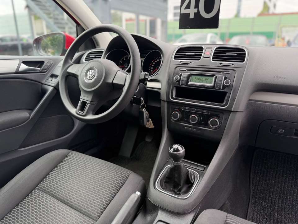 Volkswagen Golf - Imagem 13