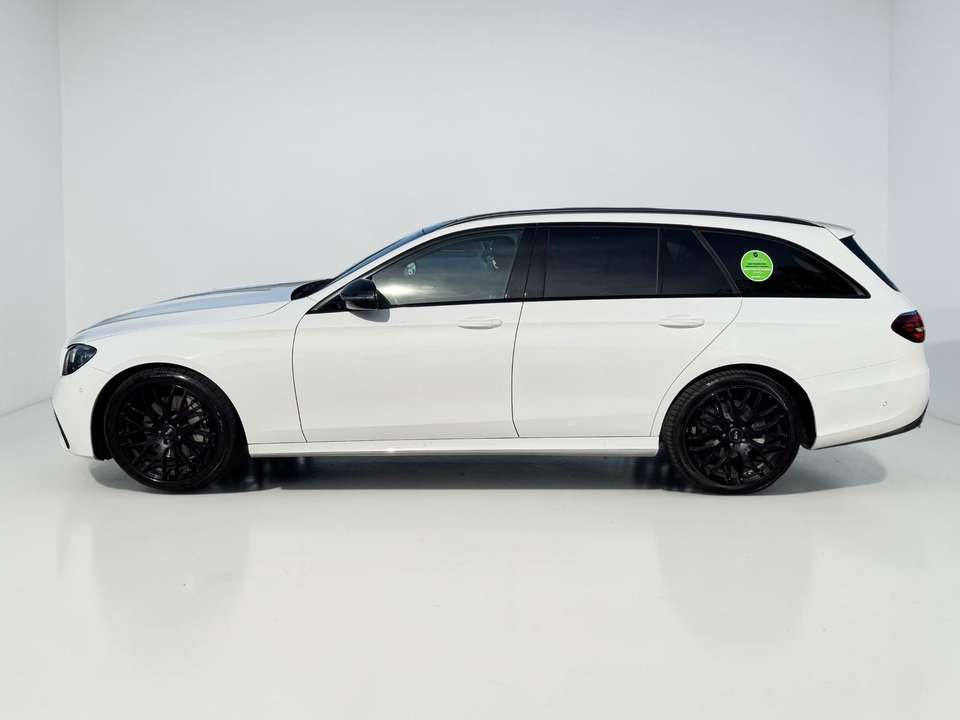 Mercedes-Benz E 220 - Imagem 12