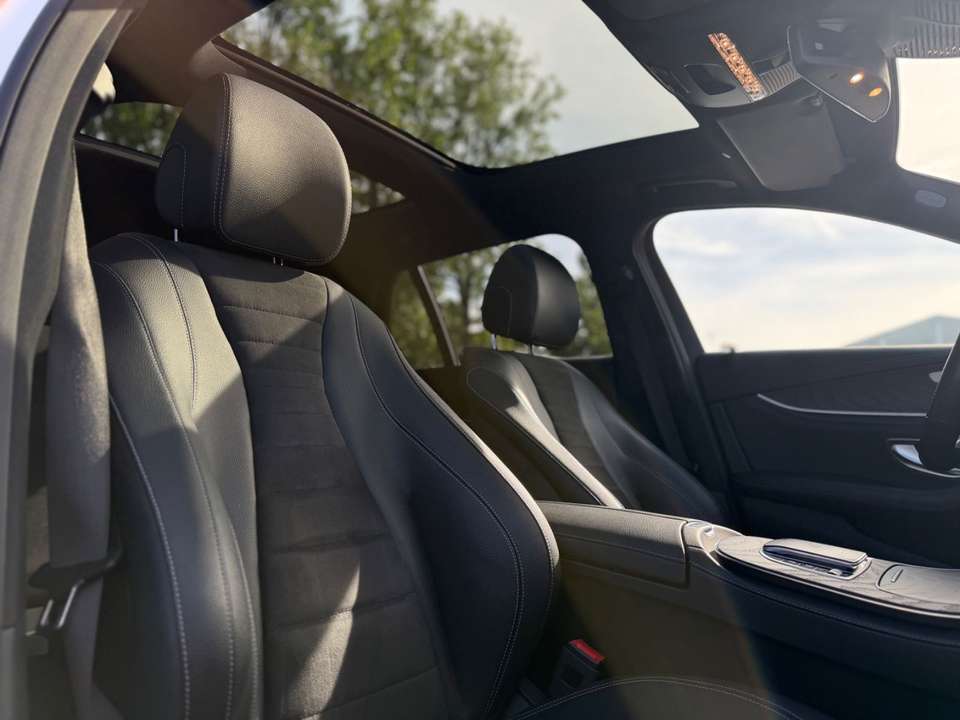 Mercedes-Benz E 220 - Imagem 15