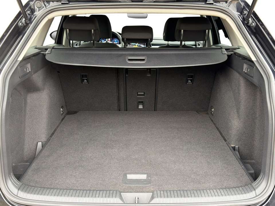 Volkswagen Golf - Imagem 9