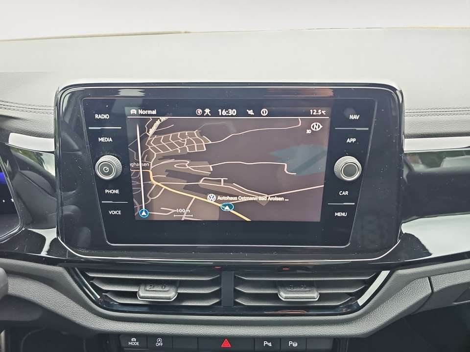 Volkswagen T-Roc - Imagem 14
