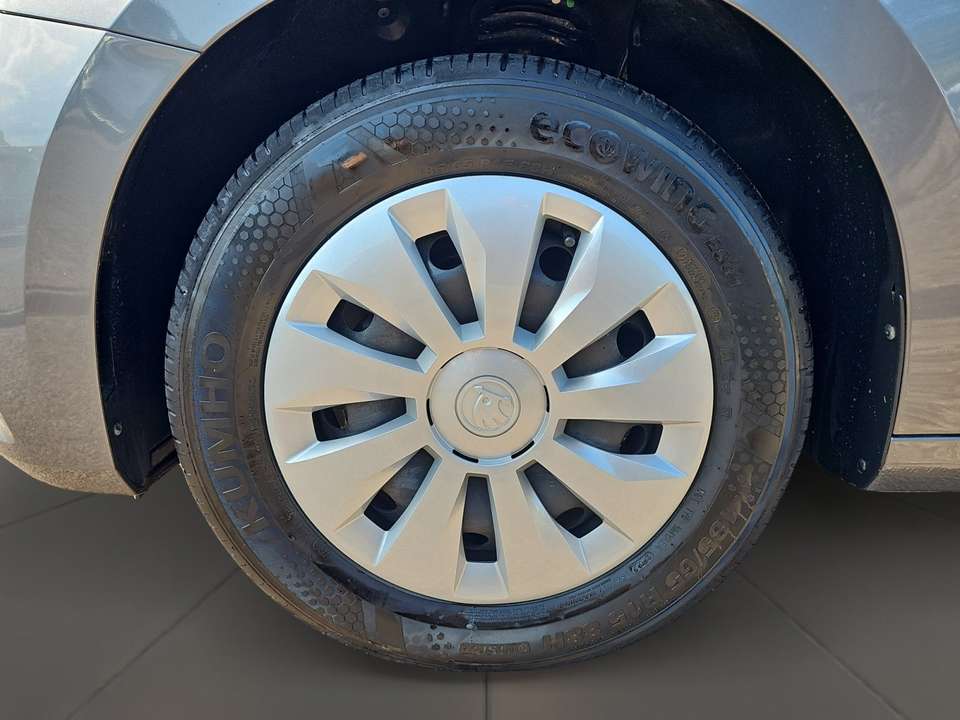 Skoda Fabia - Imagem 6