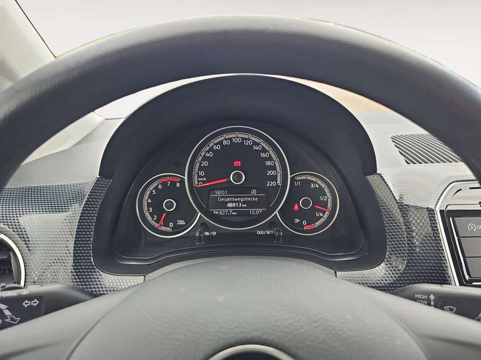 Volkswagen up! - Imagem 13