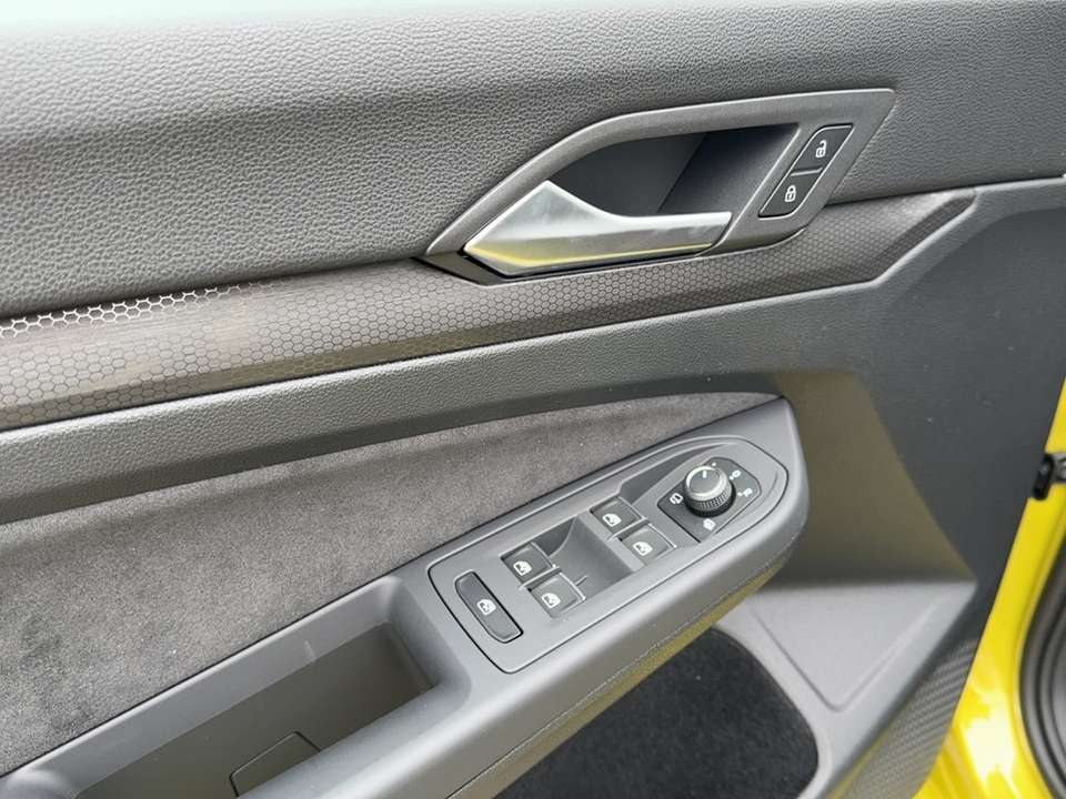 Volkswagen Golf - Imagem 12
