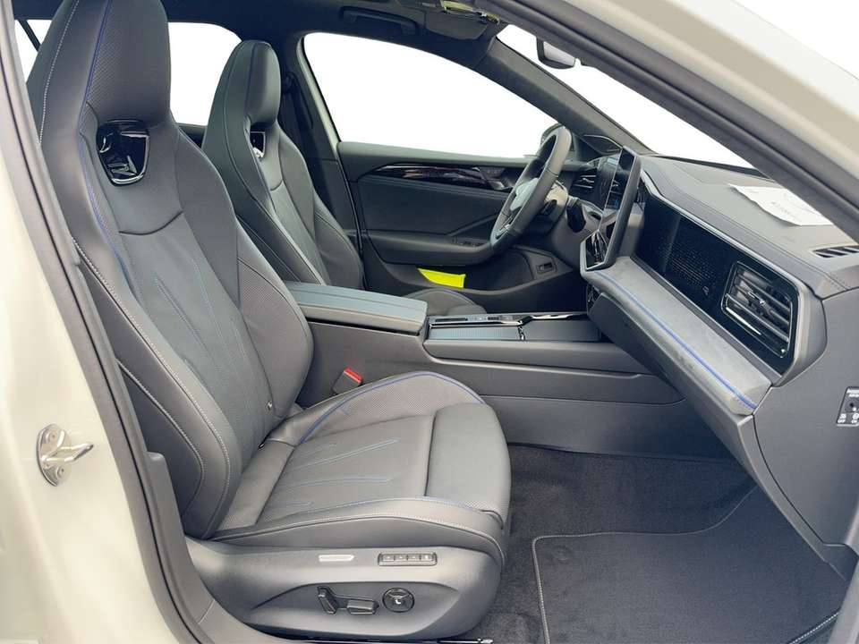 Volkswagen Passat - Imagem 10