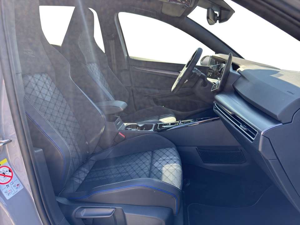 Volkswagen Golf - Imagem 10
