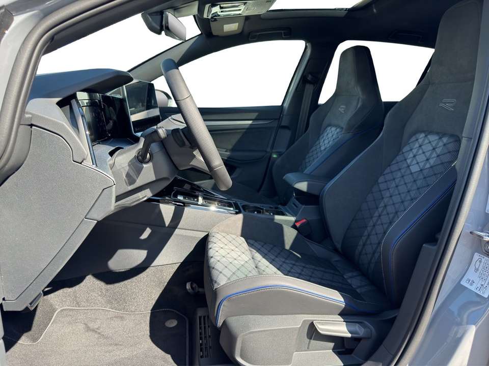 Volkswagen Golf - Imagem 11