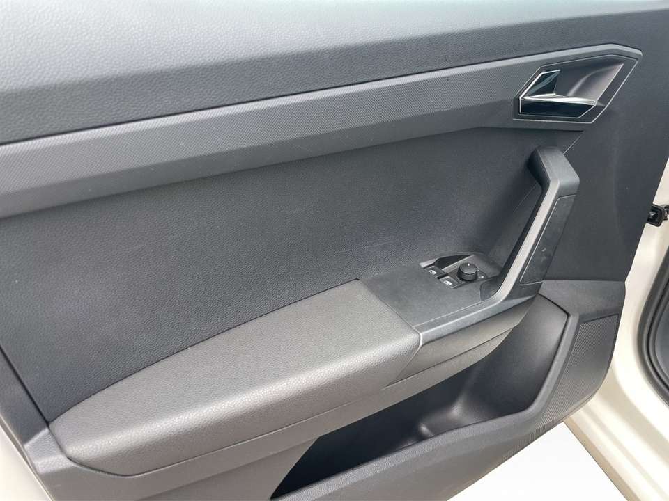 SEAT Ibiza - Imagem 15