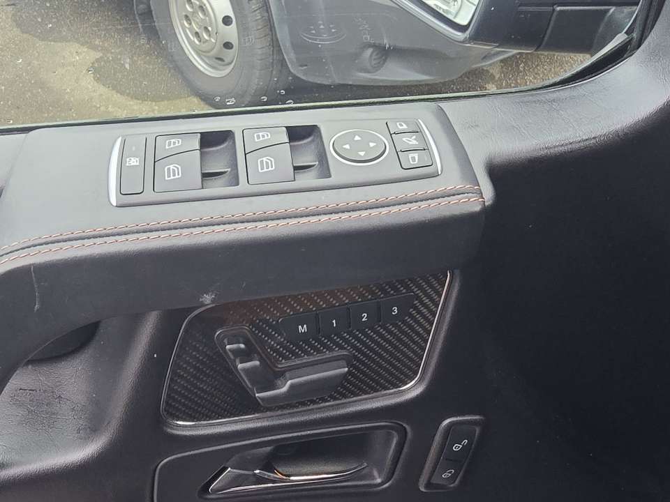 Mercedes-Benz G 63 AMG - Imagem 10