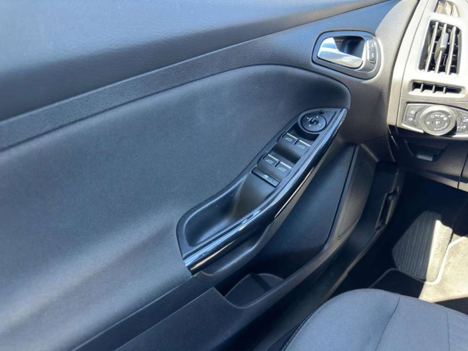 Ford Focus - Imagem 12