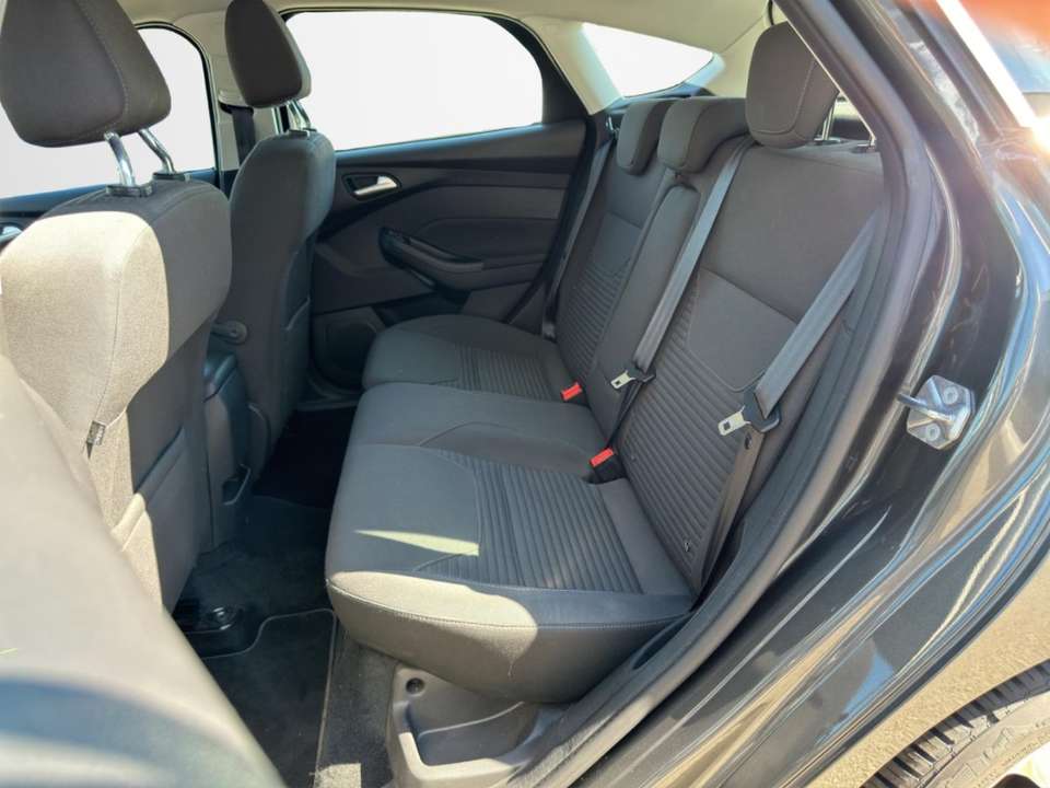 Ford Focus - Imagem 13