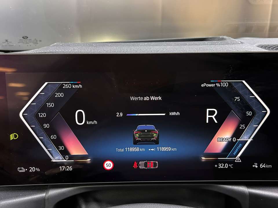 BMW i4 - Imagem 18