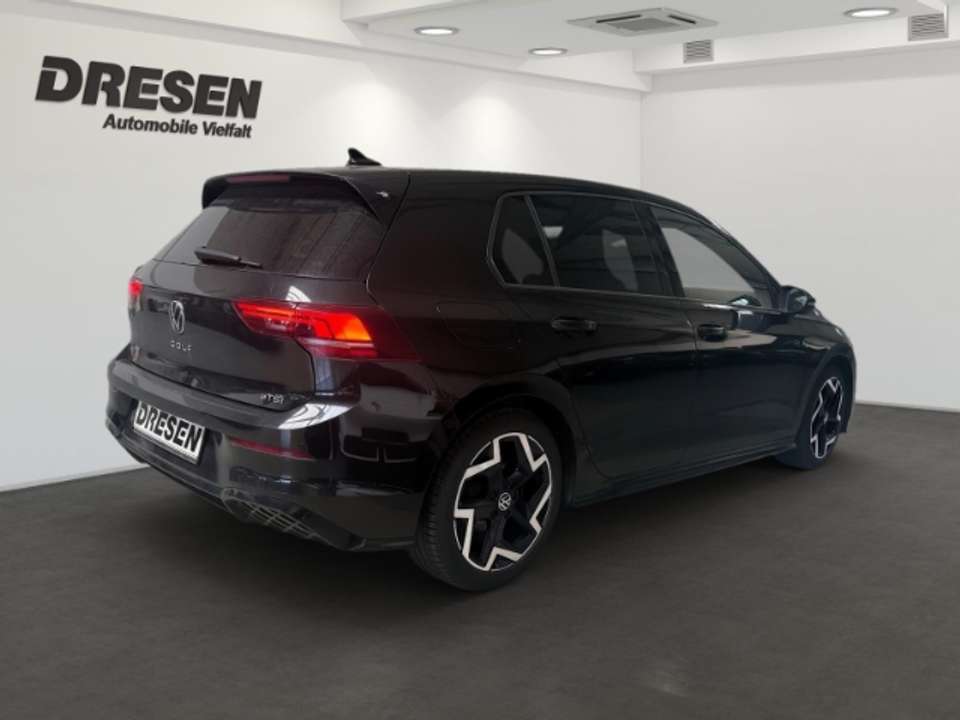 Volkswagen Golf - Imagem 3