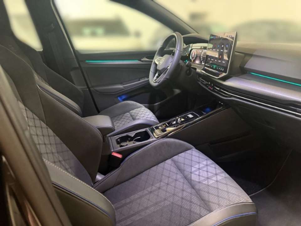 Volkswagen Golf - Imagem 14