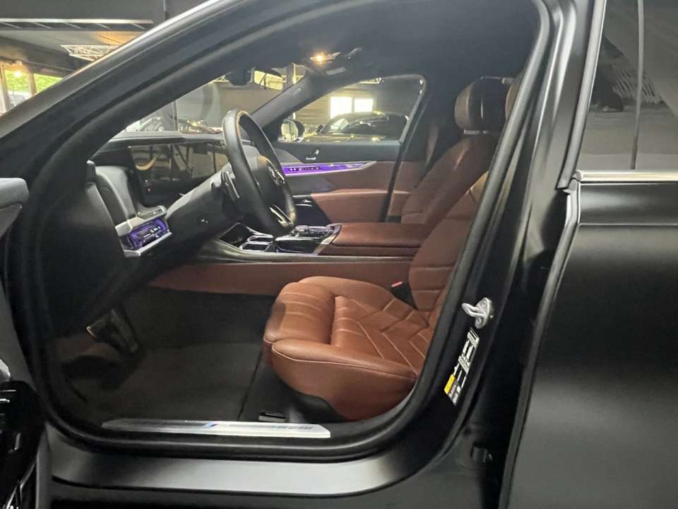 BMW i7 - Imagem 6