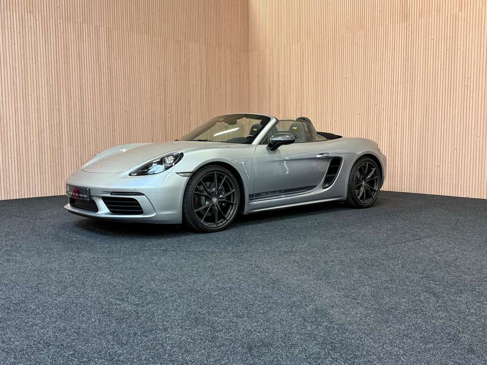 Porsche 718 - Imagem 1