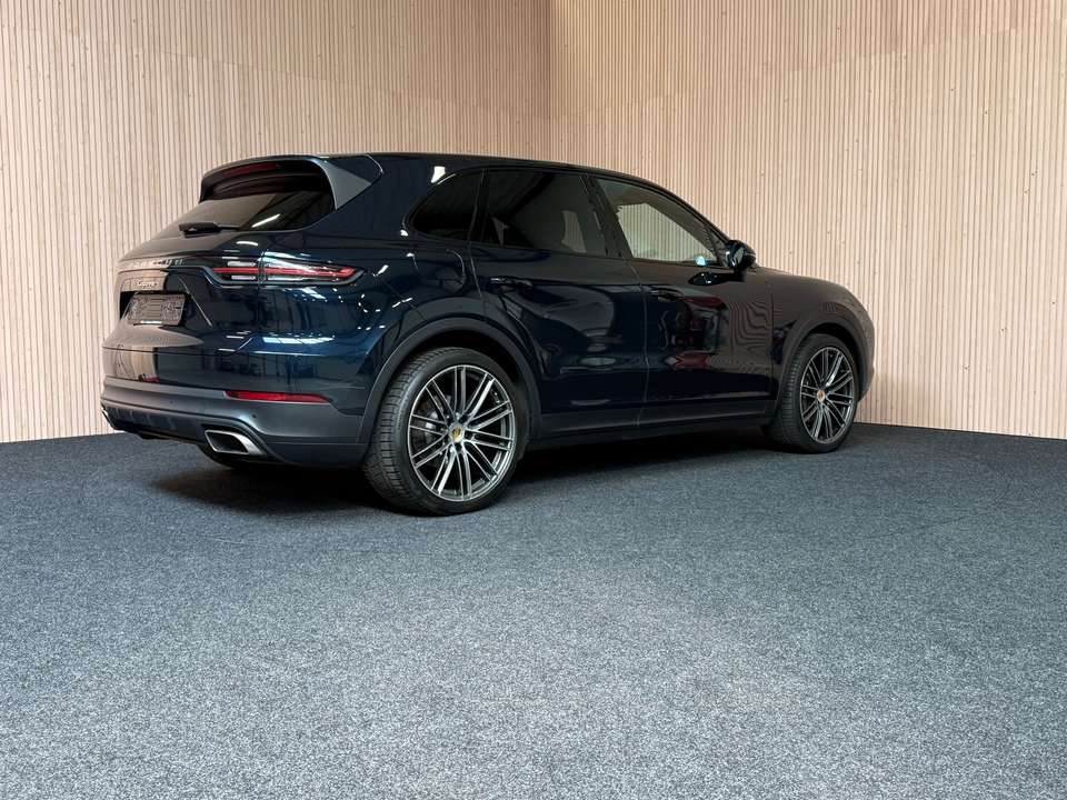 Porsche Cayenne - Imagem 5