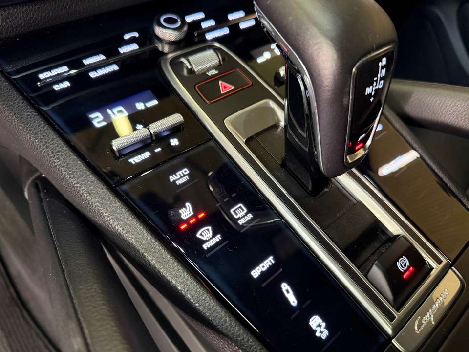 Porsche Cayenne - Imagem 14