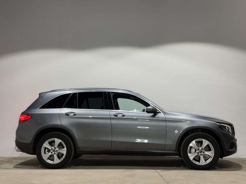 Mercedes-Benz GLC 220 - Imagem 8