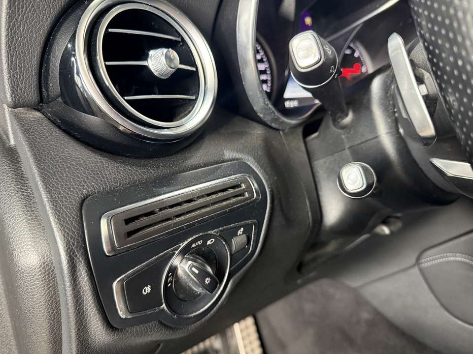 Mercedes-Benz GLC 220 - Imagem 15
