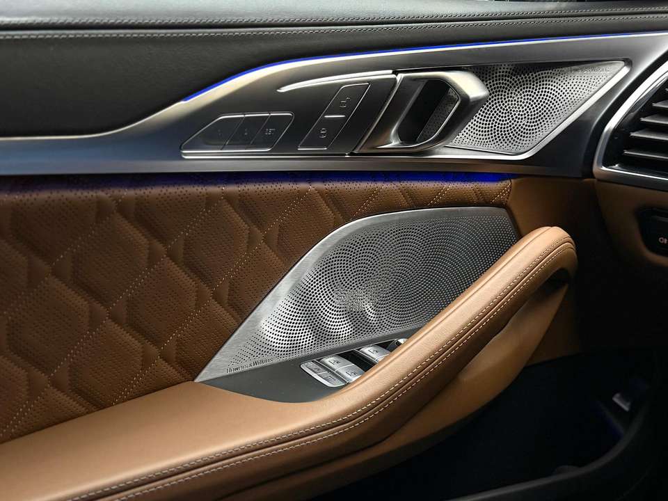 BMW M8 - Imagem 15
