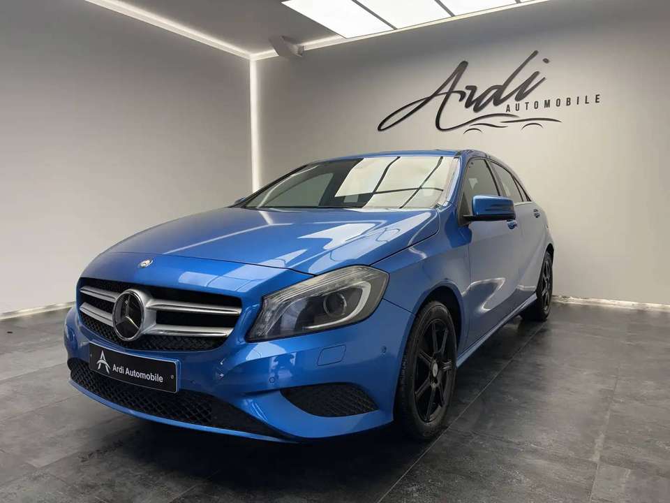Mercedes-Benz A 180 - Imagem 1